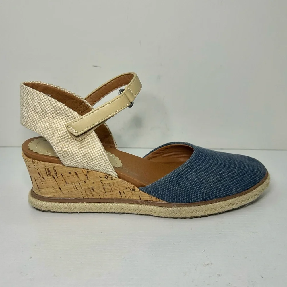 BareTraps Ocean Blue & Tan Espadrille Wedge Easy Sandals Size 7